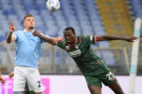 爱游戏官方入口巴塞罗那训练开放日；今晨临场应变引欢呼；意甲在即；心理建设被强调的简单介绍