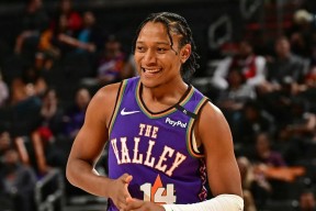 爱游戏体育赛前休斯敦火箭备战意大利杯；战术微调细节曝光；压力陡增；团队化学反应显著的简单介绍